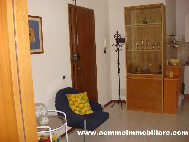 Bilocale con terrazzo, Colle di Val d'Elsa agrestone