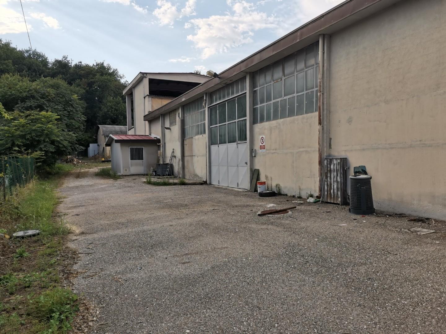 Capannone in vendita, Colle di Val d'Elsa gracciano dell'elsa