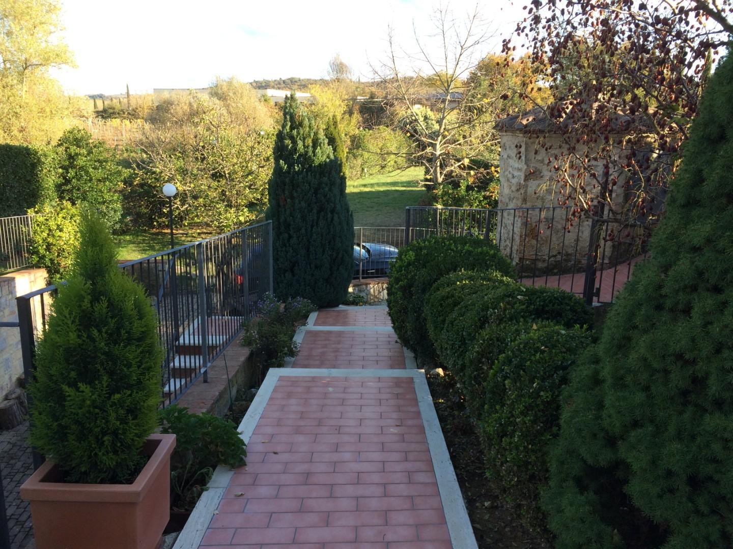 Rustico con giardino, Monteriggioni castellina scalo