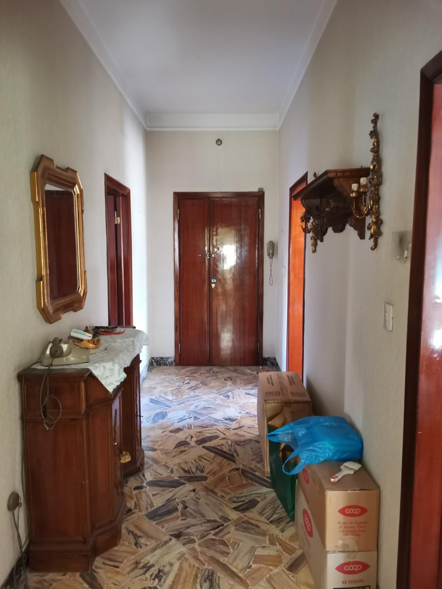 Appartamento con terrazzi, Colle di Val d'Elsa zona centro,colle bassa
