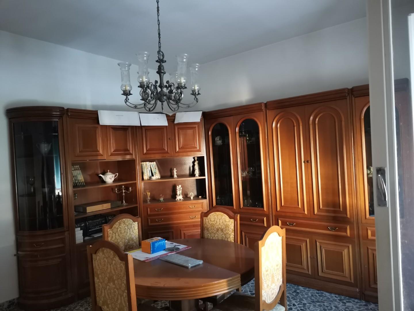Appartamento con terrazzi, Colle di Val d'Elsa zona centro,colle bassa