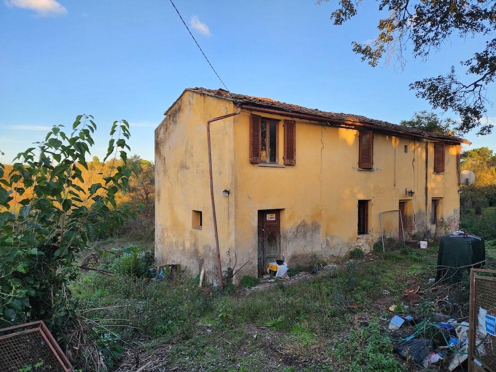 Rustico con giardino, Santa Maria a Monte falorni