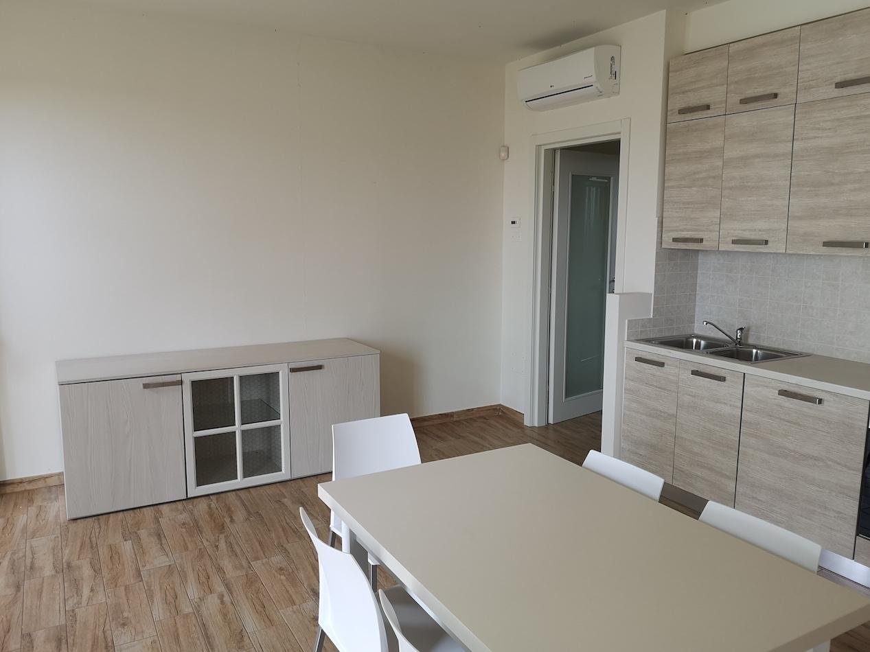 Bilocale arredato in affitto, Santa Maria a Monte ponticelli