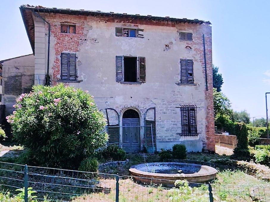 Casa indipendente con giardino a Fucecchio