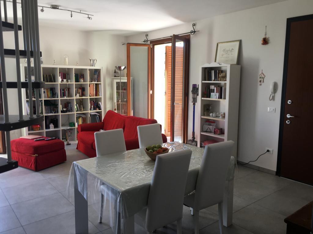 Trilocale in vendita, Santa Maria a Monte cerretti