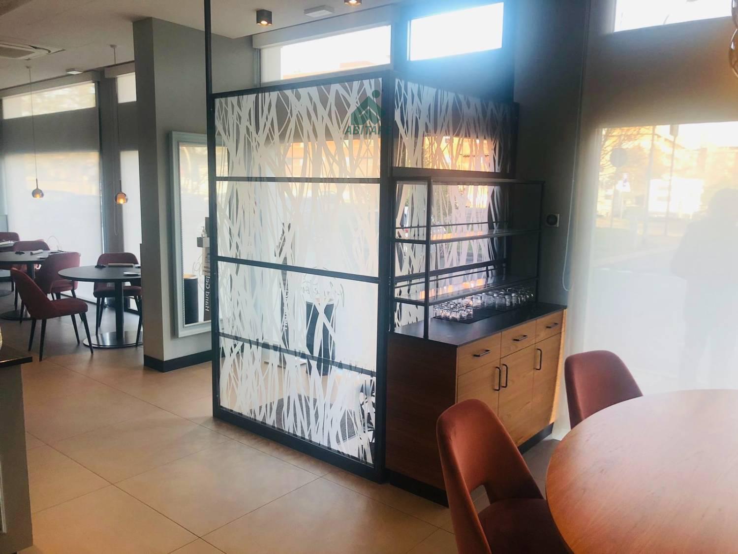 Attivit commerciale Ristorante e pizzeria con box doppio a Senago