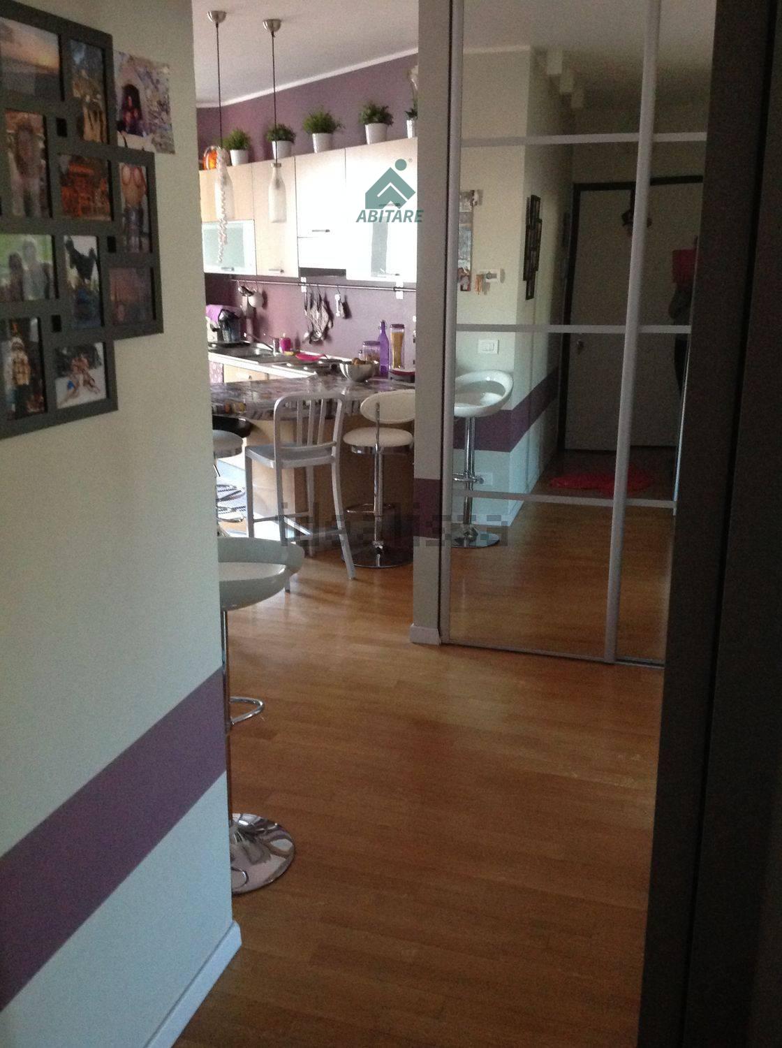 Monolocale arredato in affitto a Milano