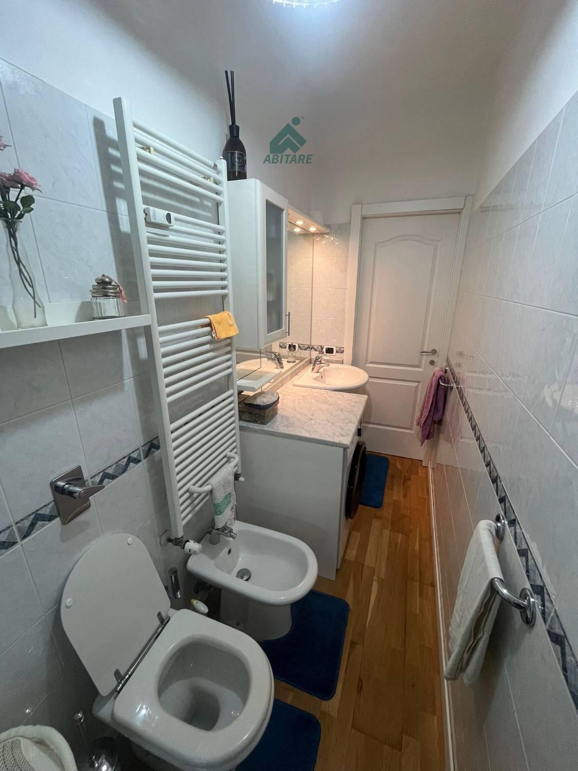 Bilocale arredato in affitto a Milano