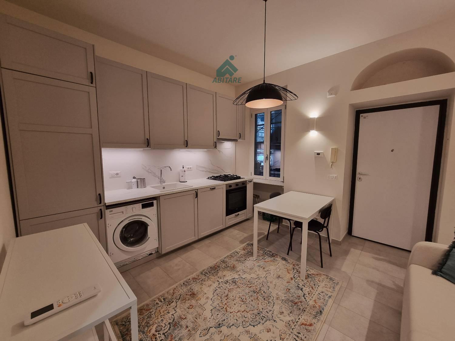 Bilocale arredato in affitto a Milano