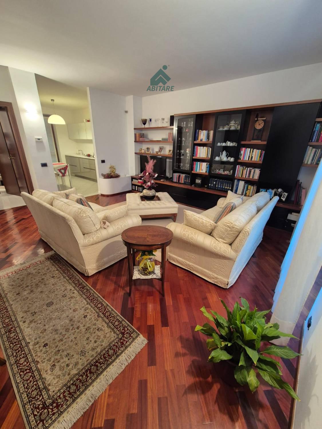 Villa con giardino a Gerenzano