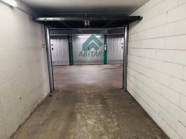 Box/Garage 13mq ristrutturato a Milano