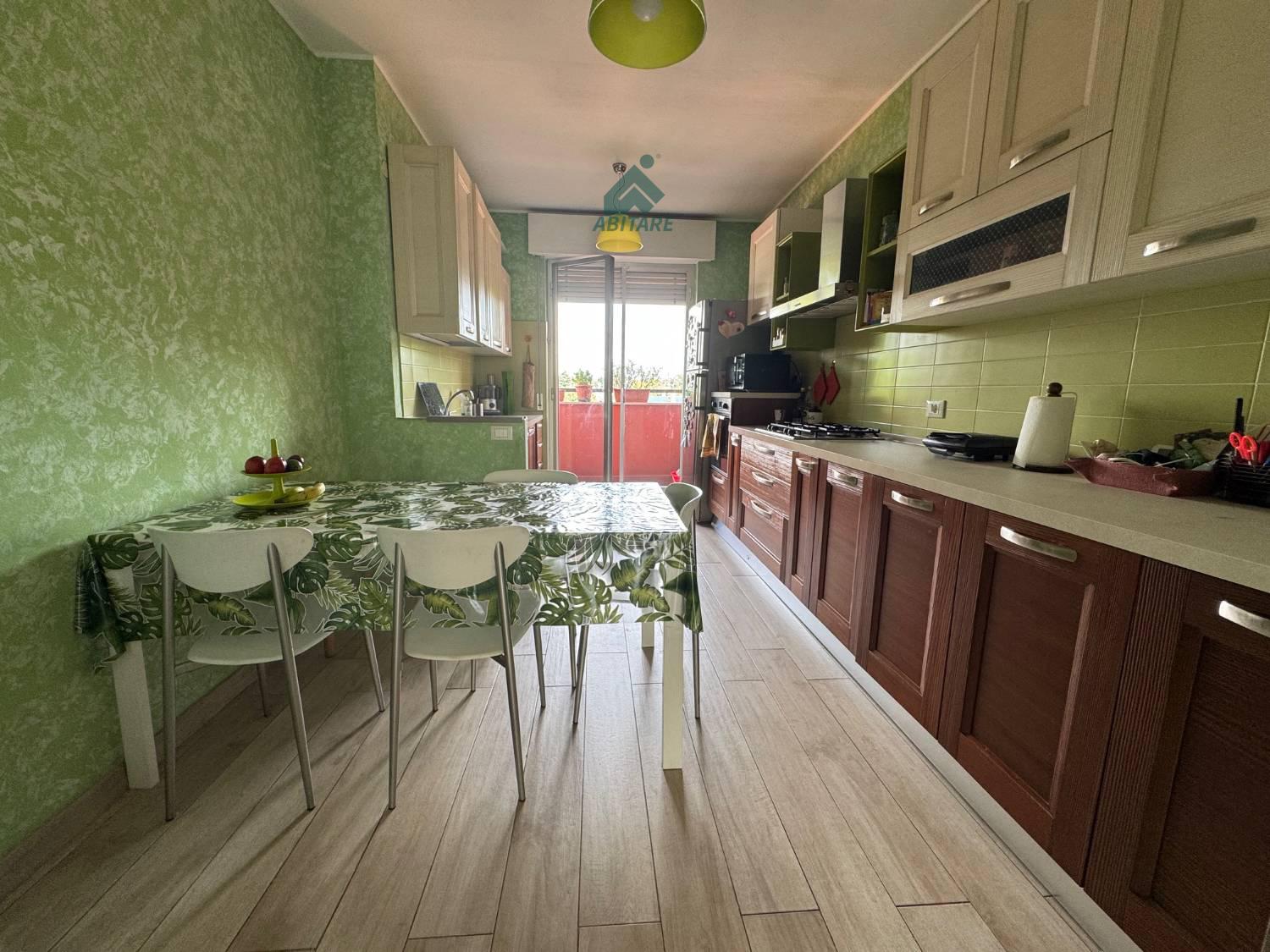 Quadrilocale in vendita a Arese