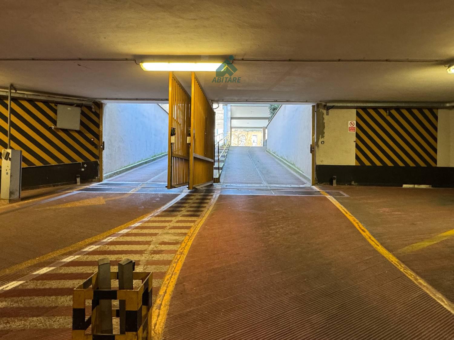 Box/Garage 14mq in vendita a Milano