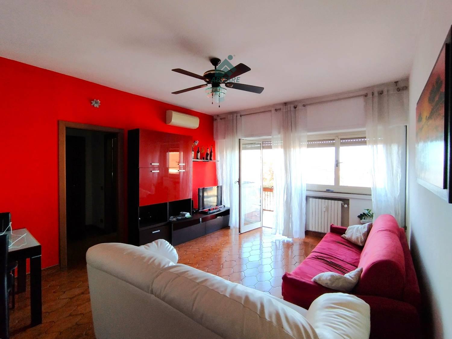 Trilocale in vendita a Garbagnate Milanese