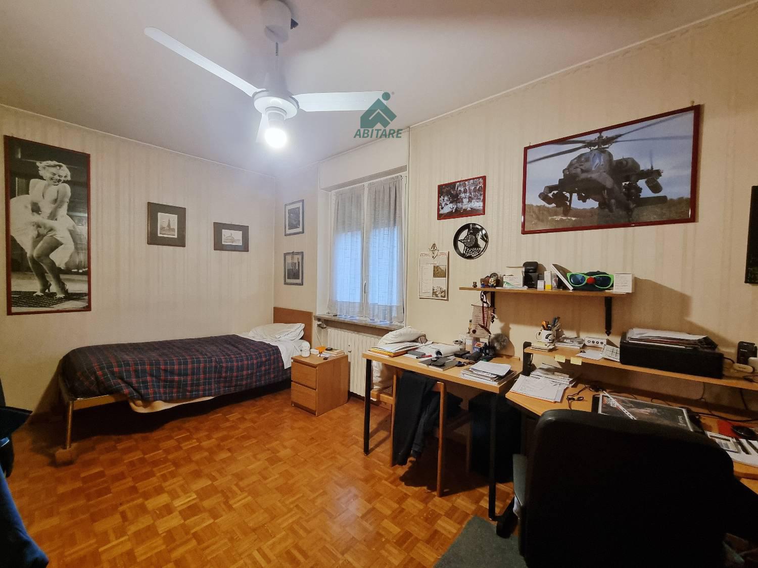 Quadrilocale con box a Milano