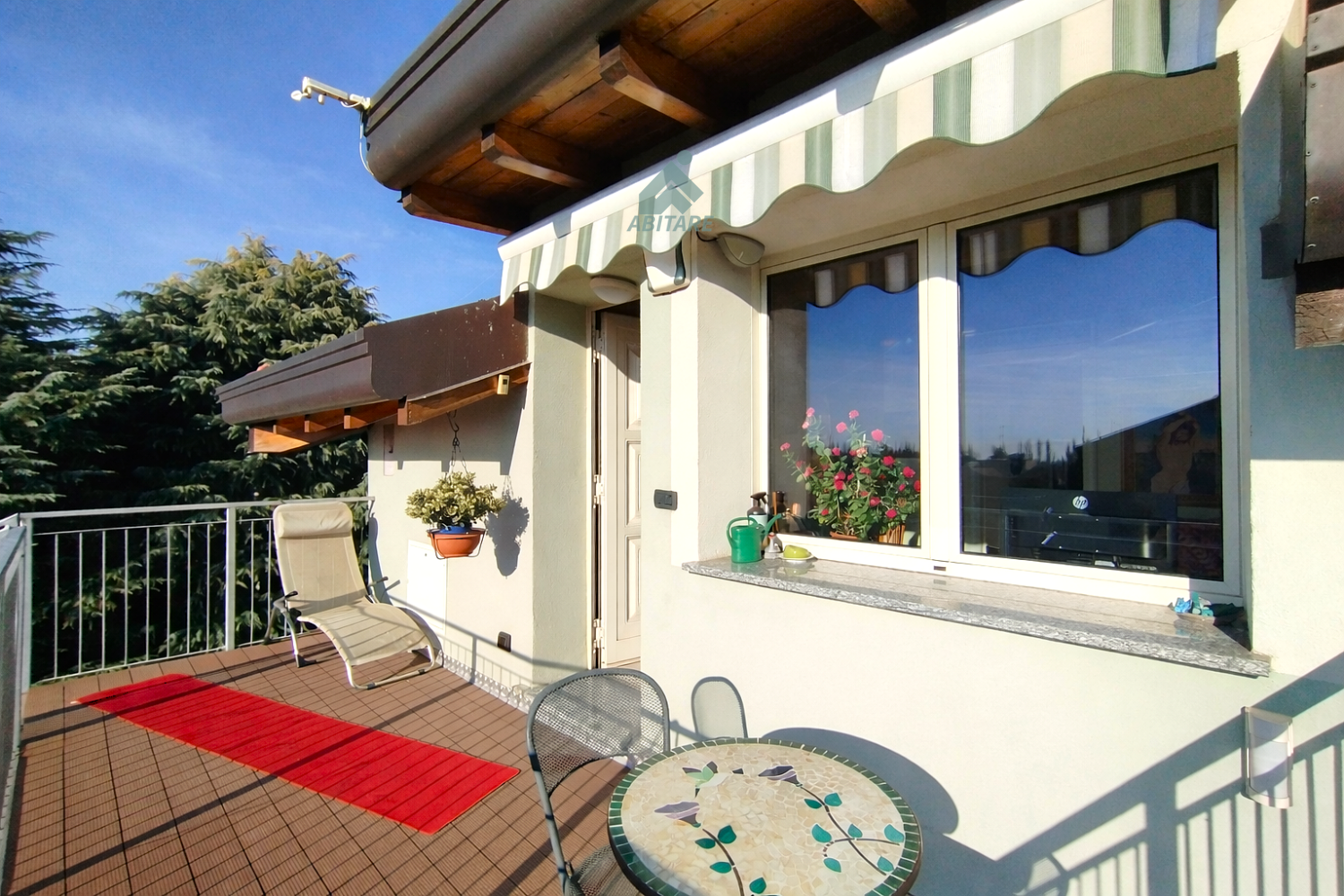 Attico ristrutturato a Cesano Maderno