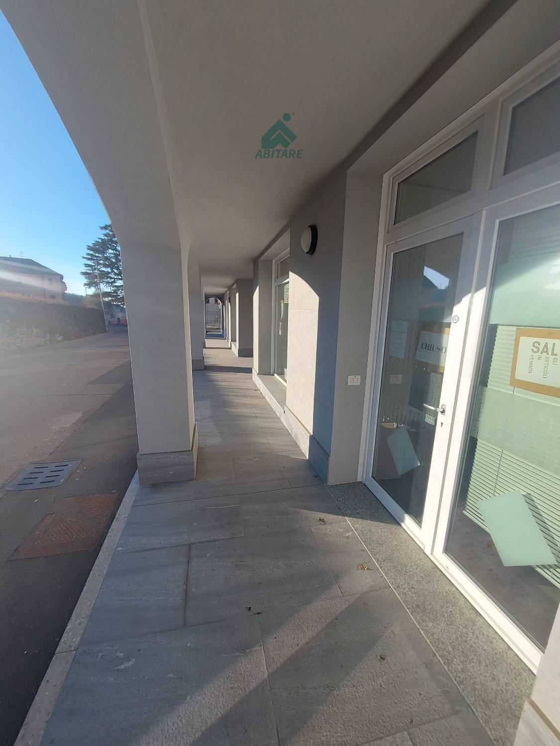 Negozio nuovo a Cantello