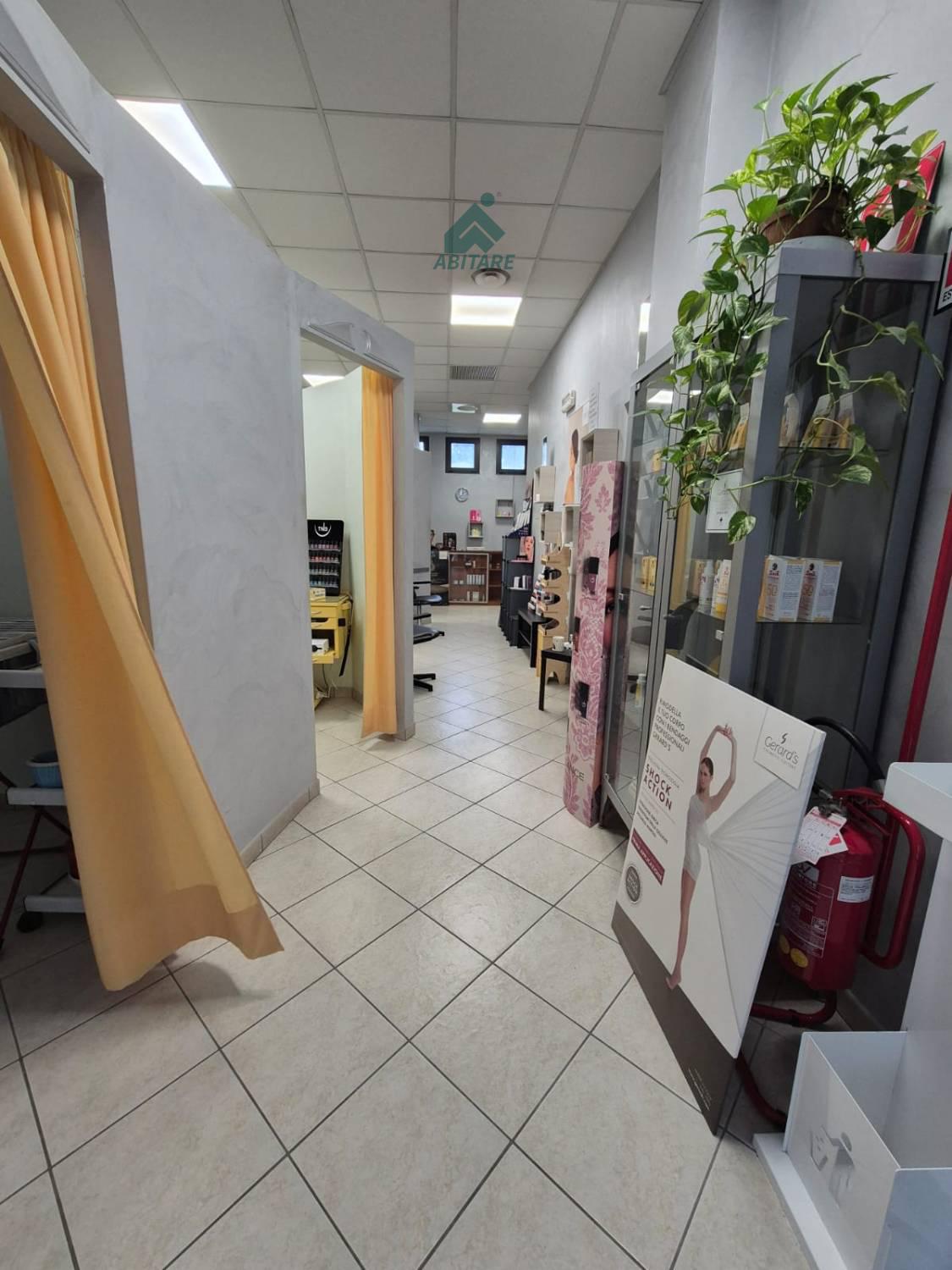 Negozio nuovo a Bollate