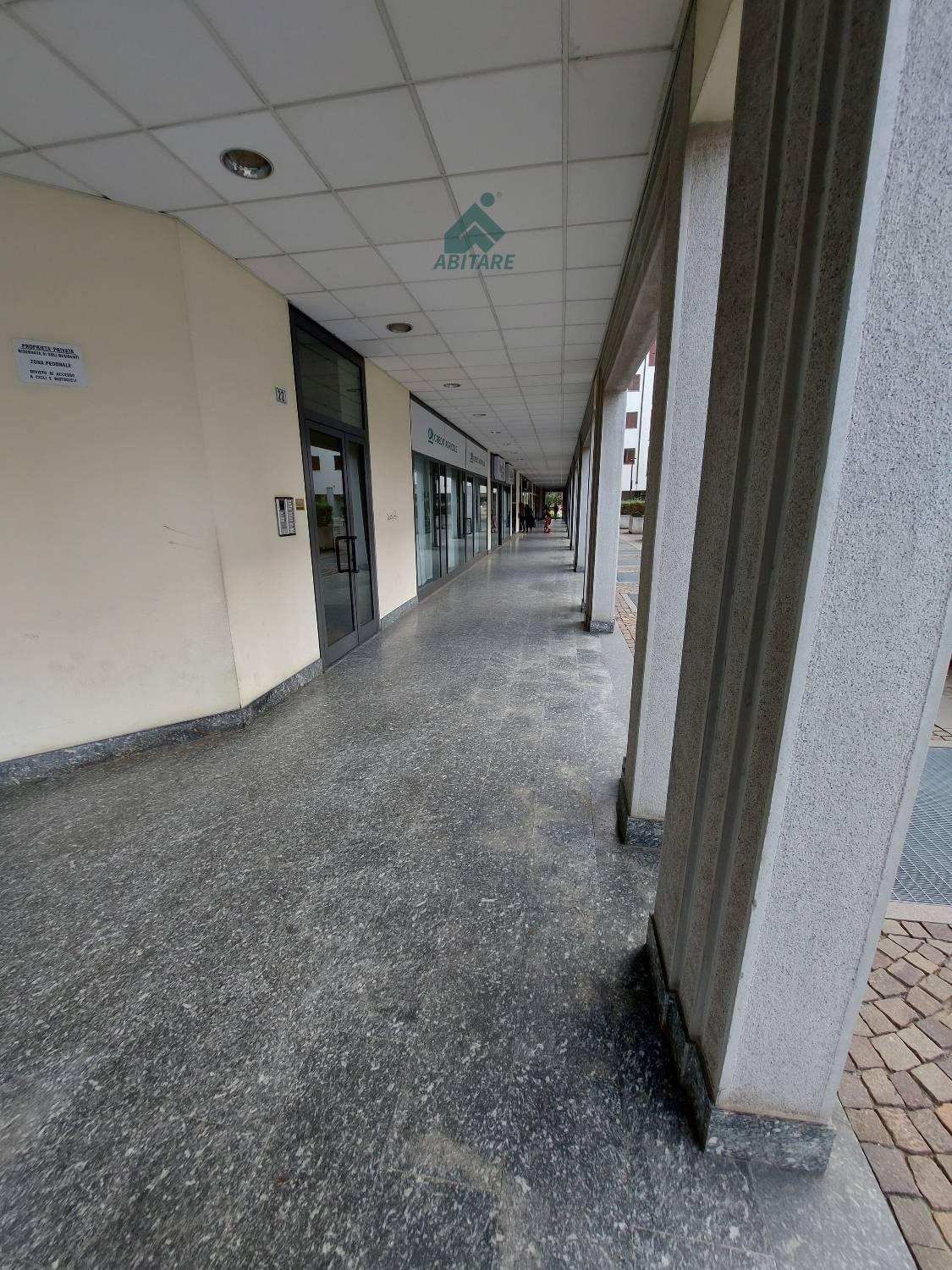 Negozio nuovo a Bollate