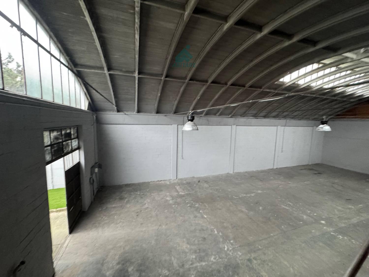 Capannone ristrutturata a Trezzano sul Naviglio