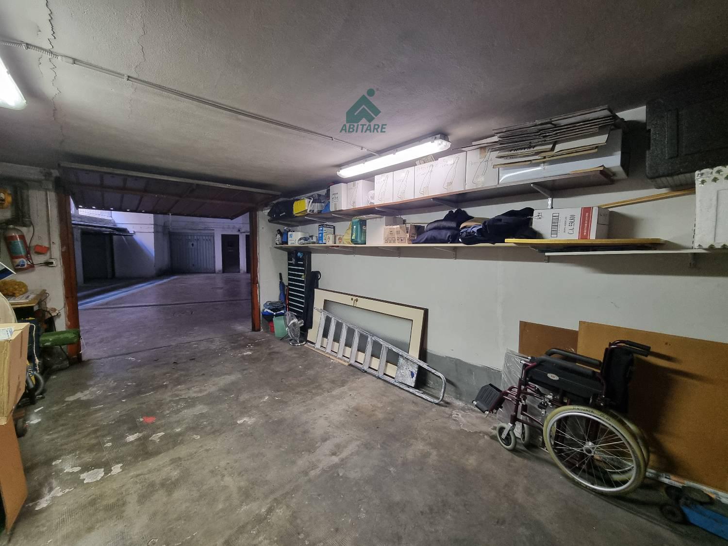 Box/Garage 15mq in affitto a Milano