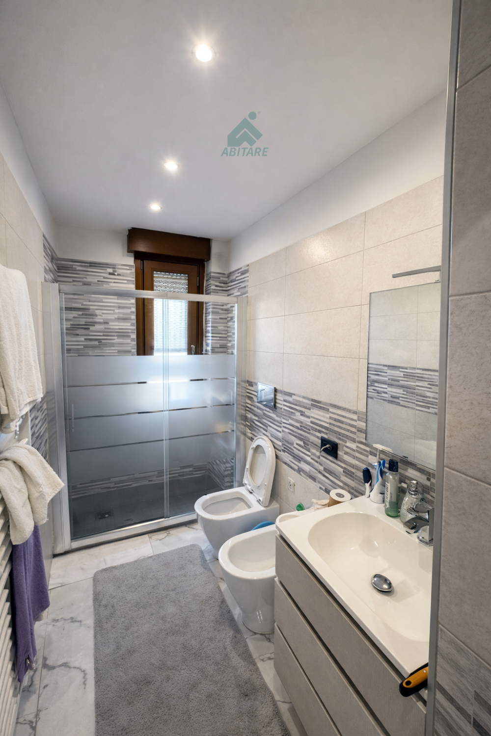 Trilocale con box doppio a Bollate