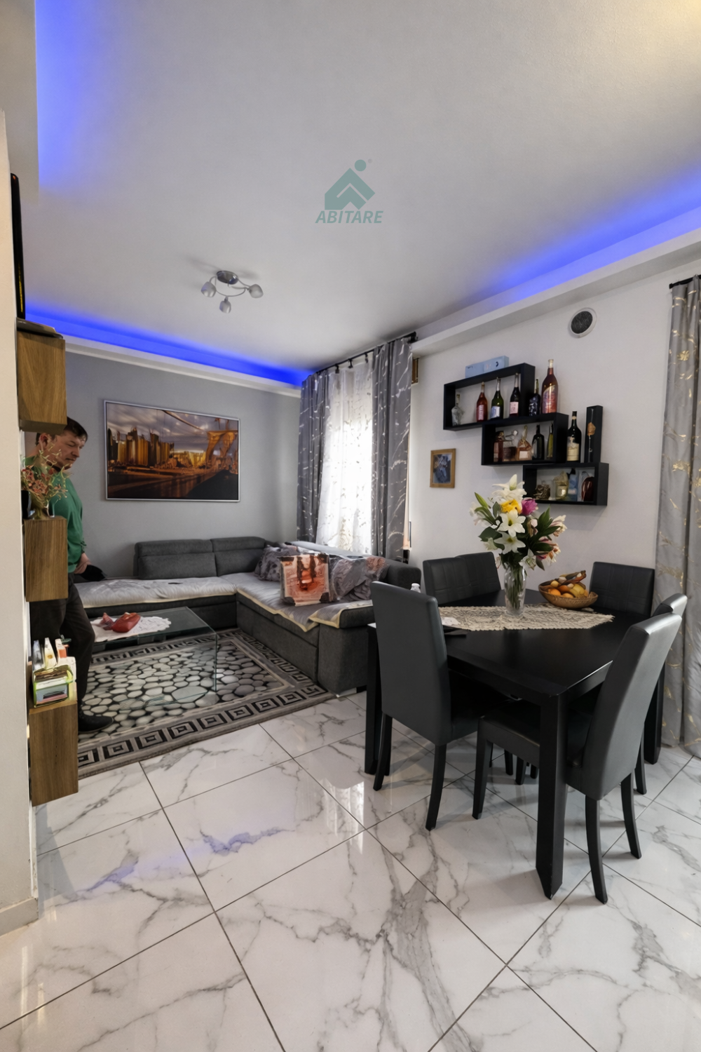 Trilocale con box doppio a Bollate