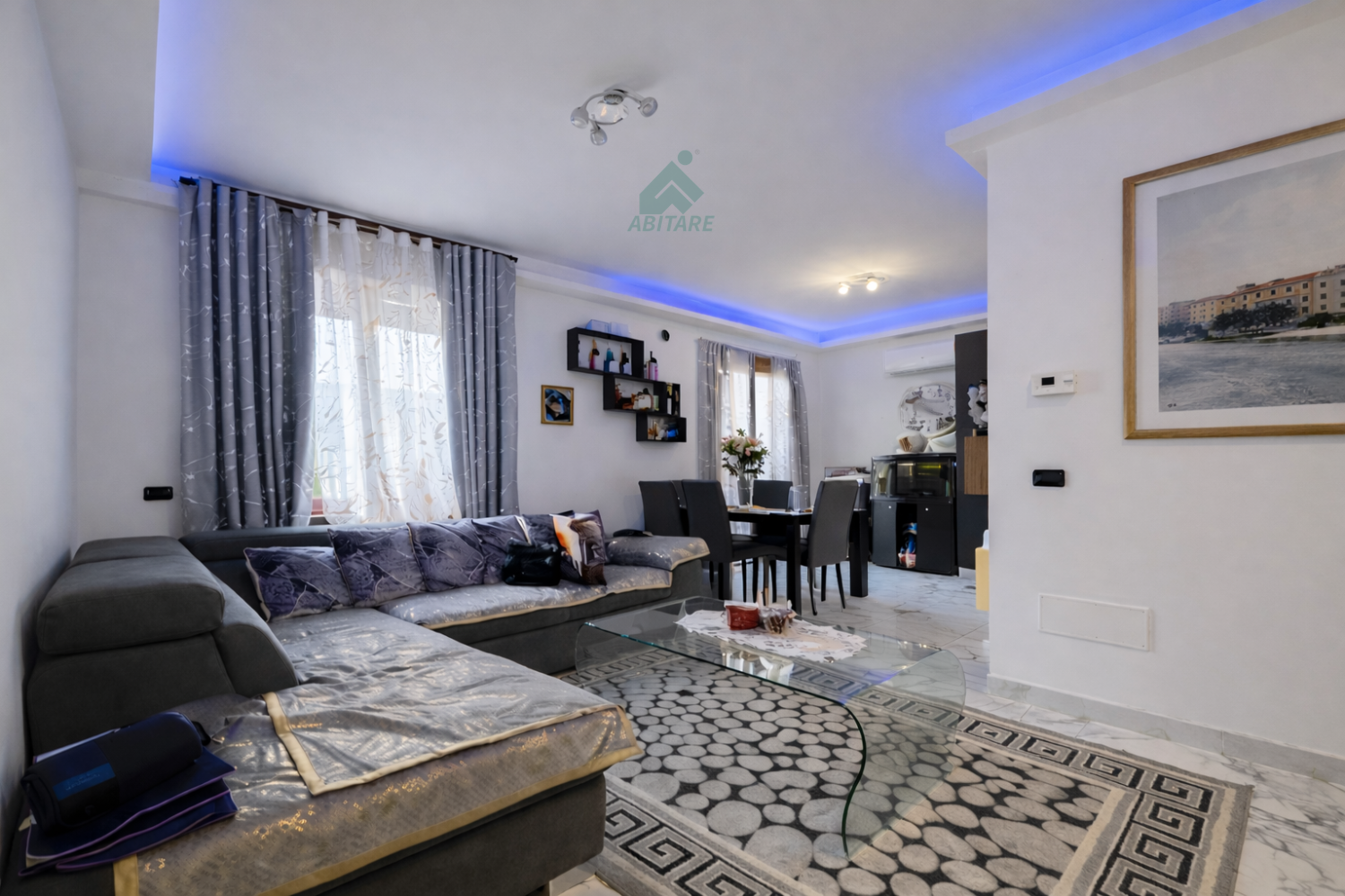 Trilocale con box doppio a Bollate