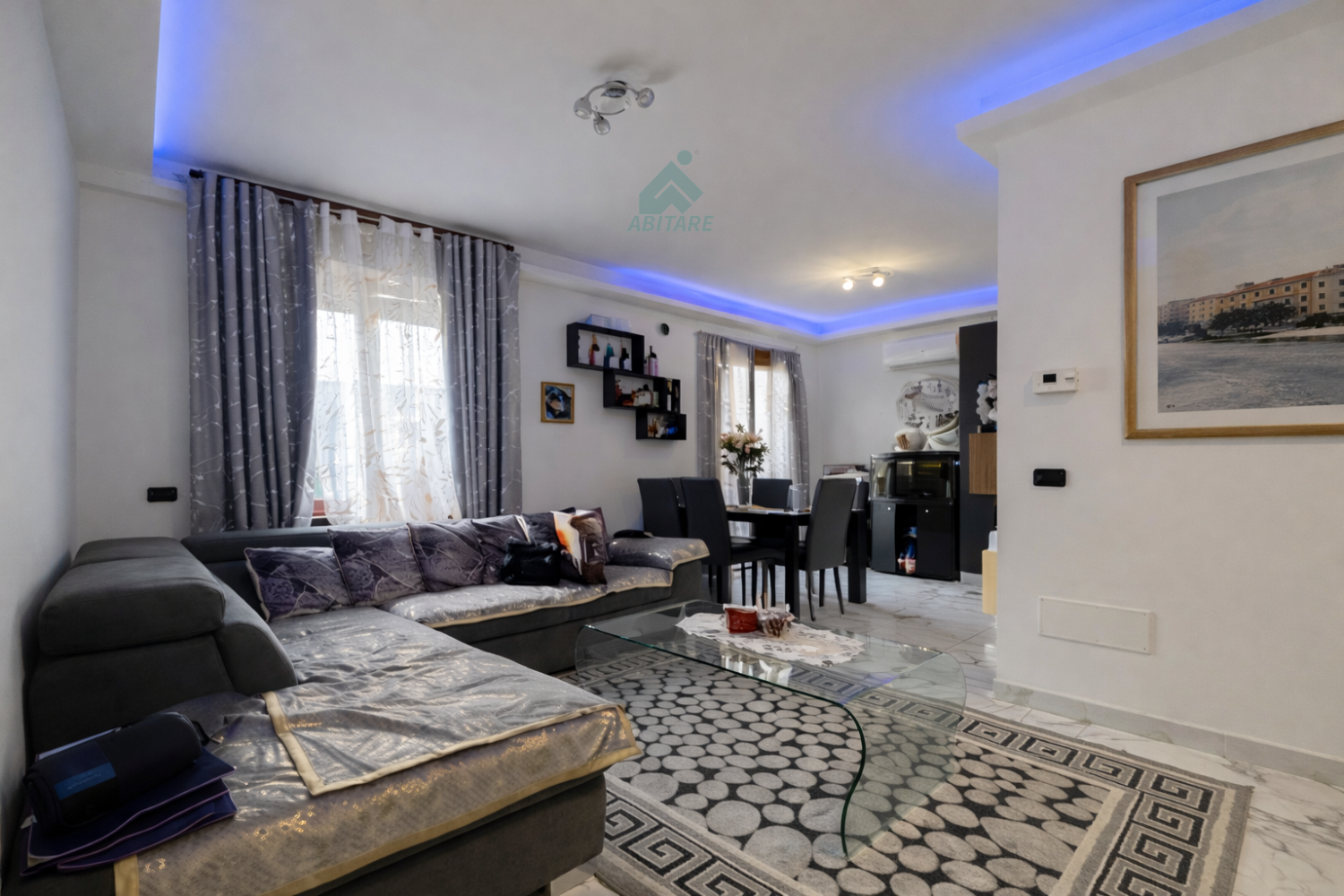 Trilocale con box doppio a Bollate