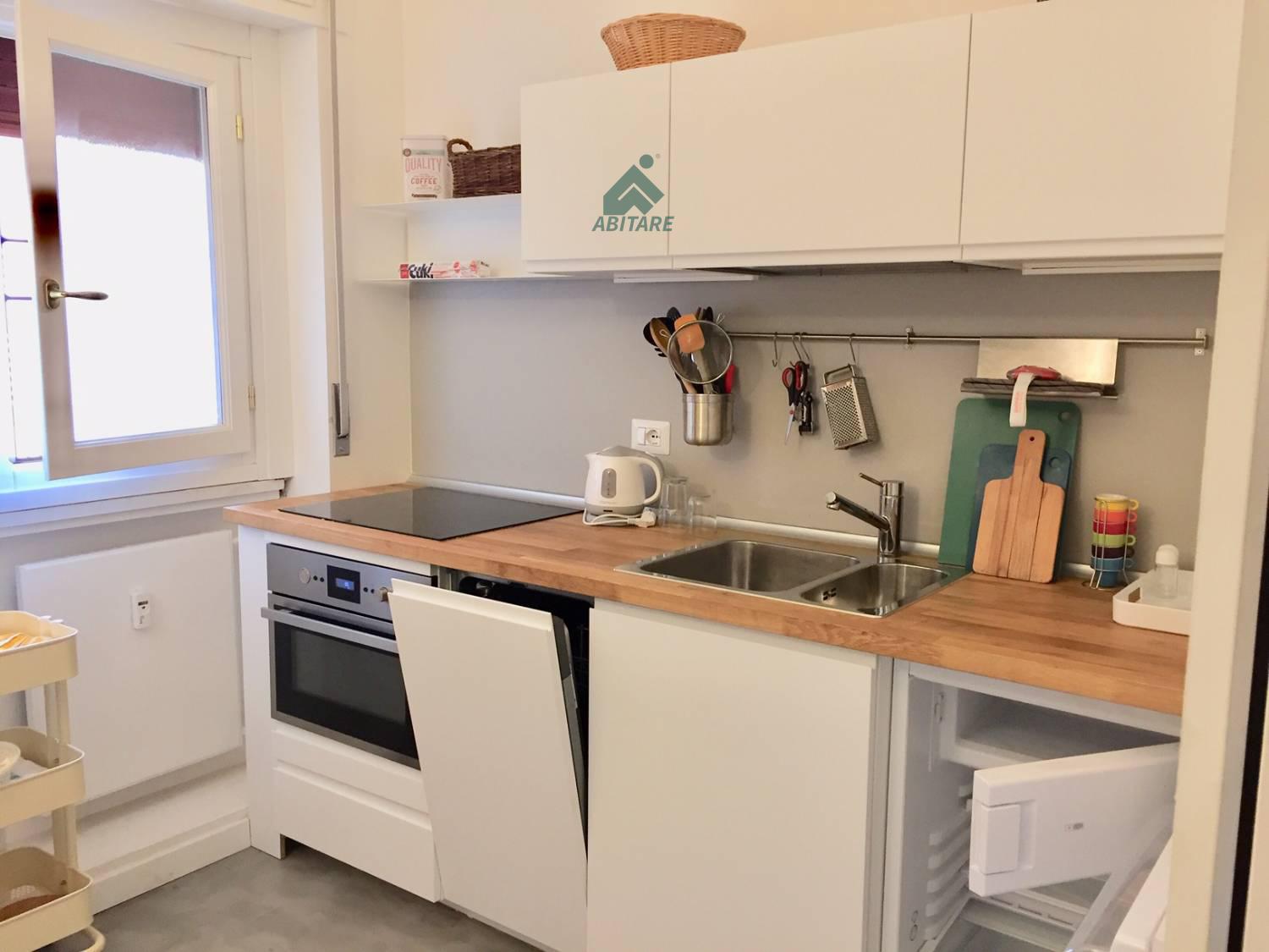 Bilocale arredato in affitto a Milano