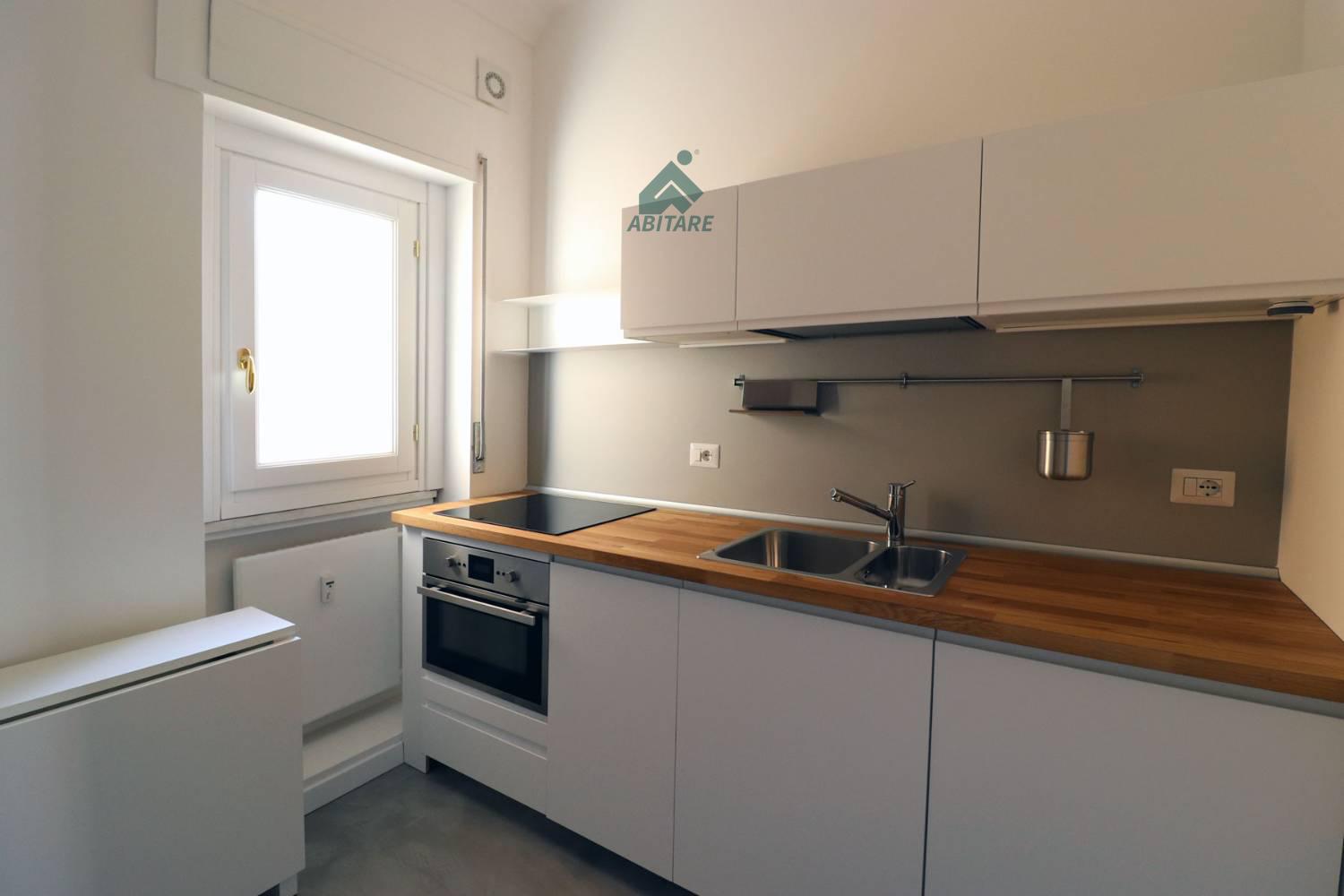 Bilocale arredato in affitto a Milano