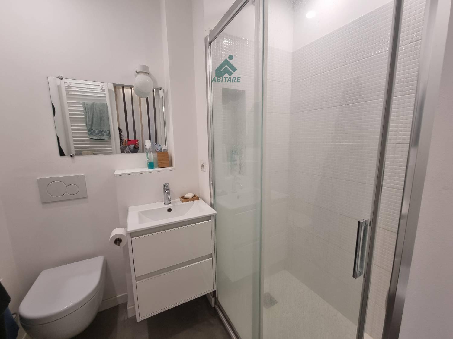 Bilocale arredato in affitto a Milano