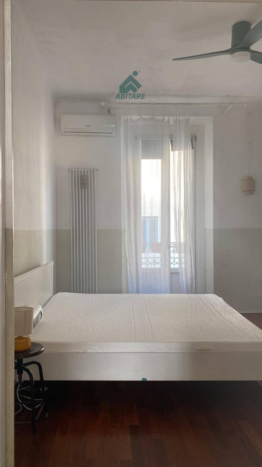 Bilocale arredato in affitto a Milano