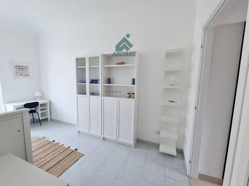 Monolocale arredato in affitto a Milano