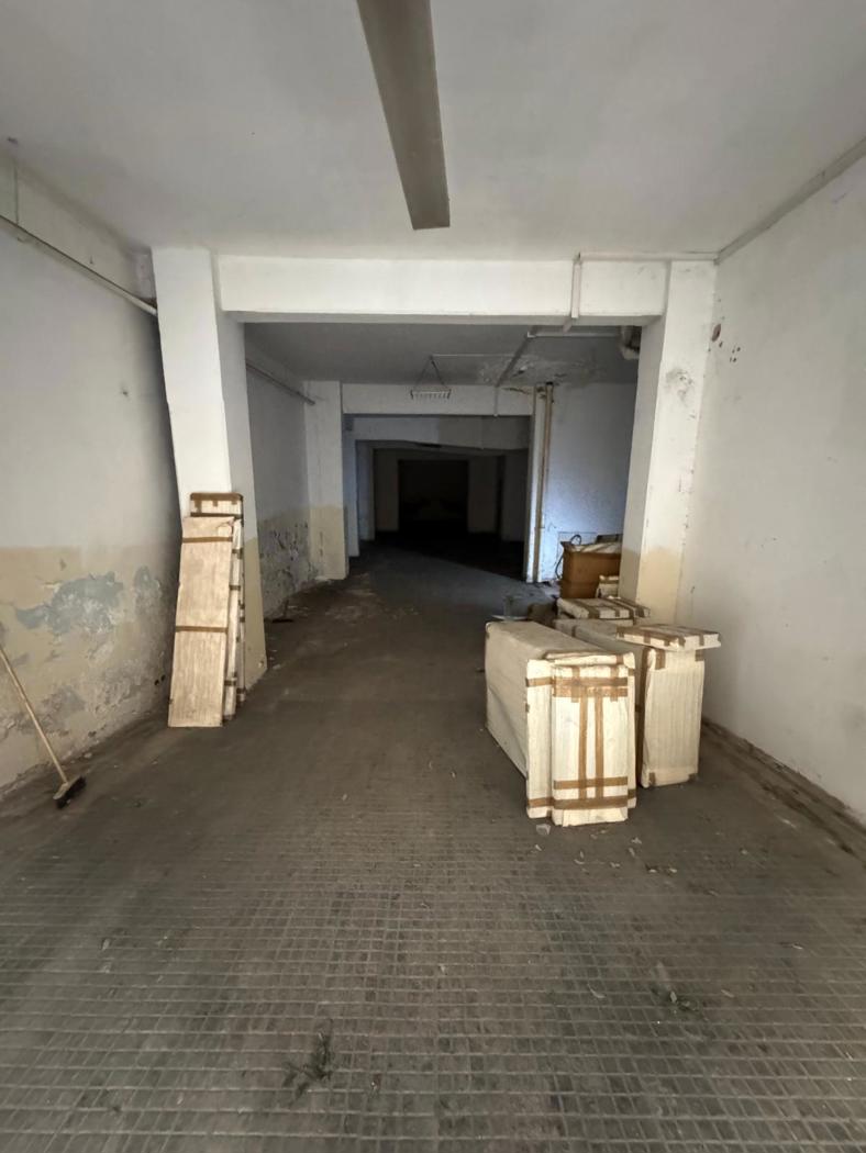 Magazzino in vendita a Roma
