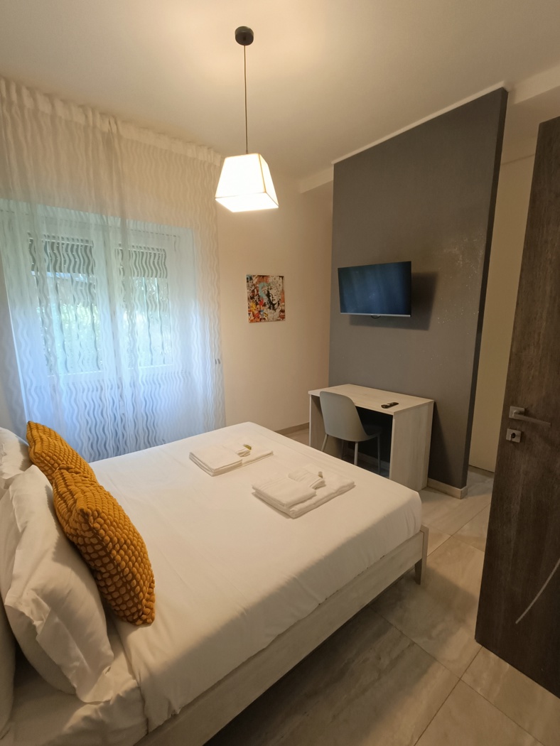 Trilocale arredato in affitto a Roma