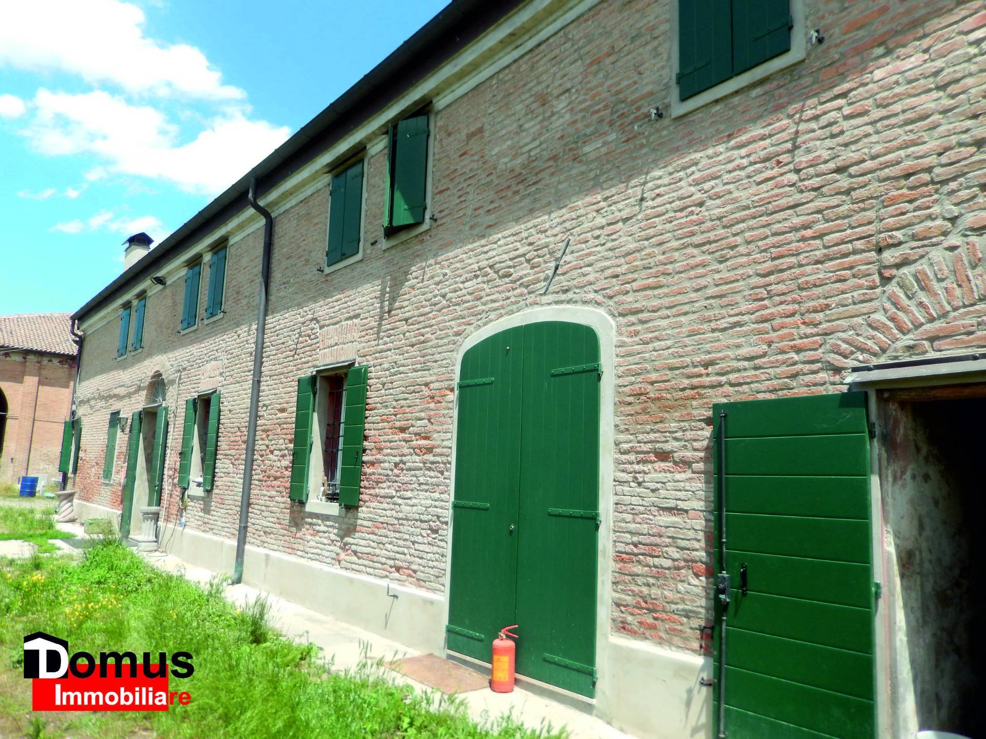 Rustico in vendita a Ferrara