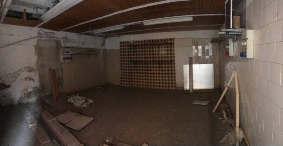 Magazzino in vendita a Ferrara, Centro storico