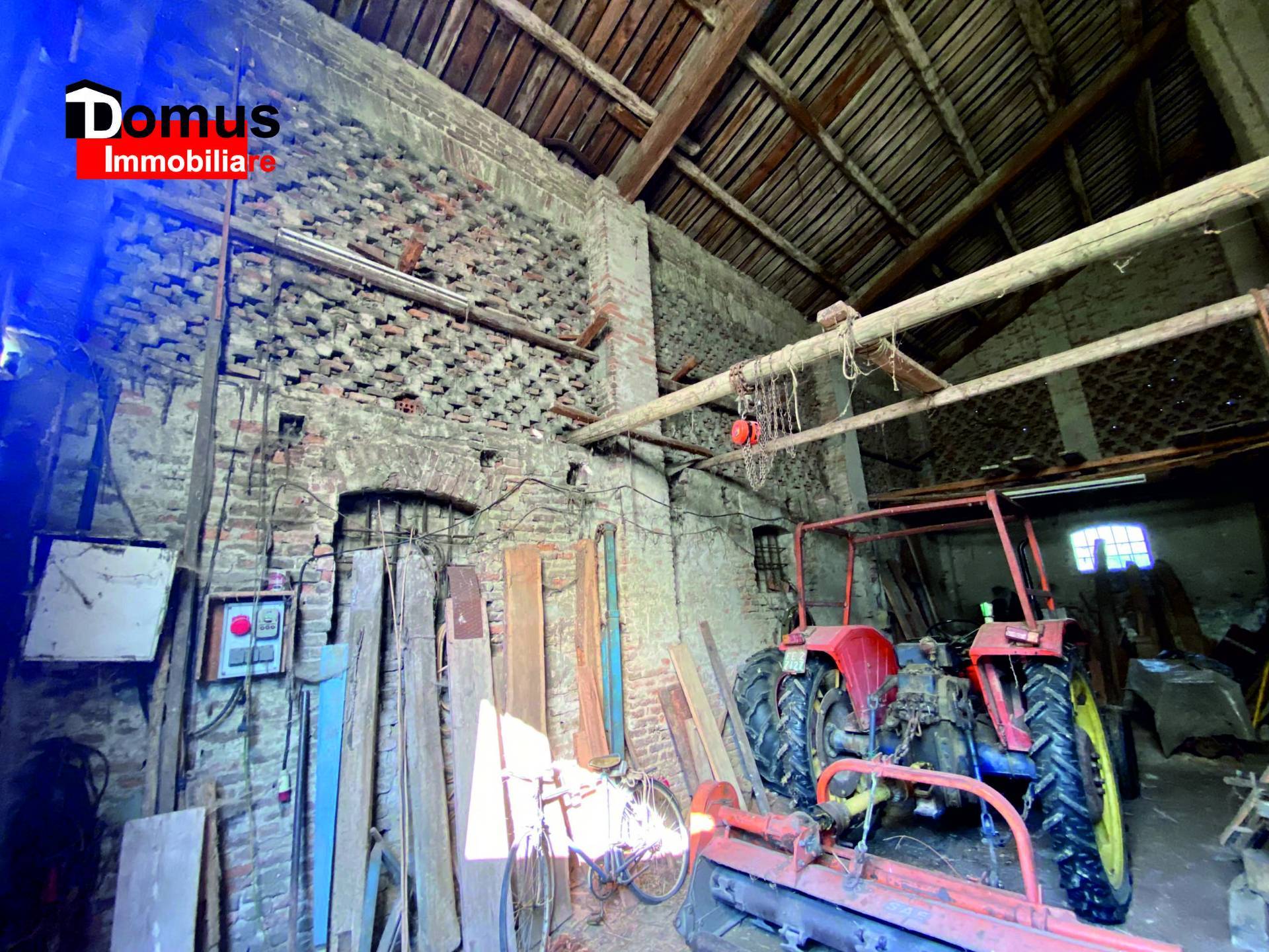 Magazzino in vendita a Copparo, Saletta - C Matte