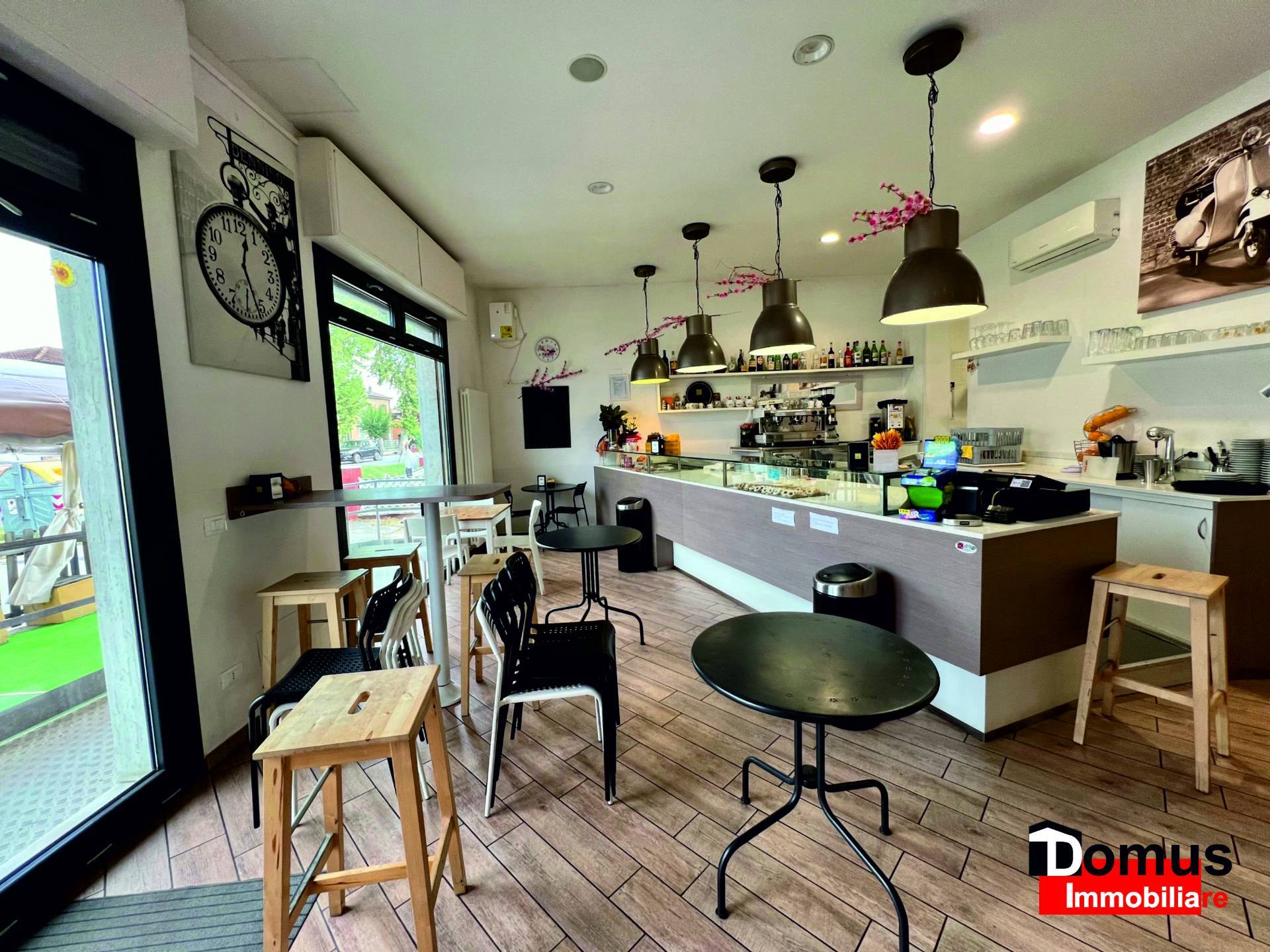 Attivit commerciale in vendita a Ferrara