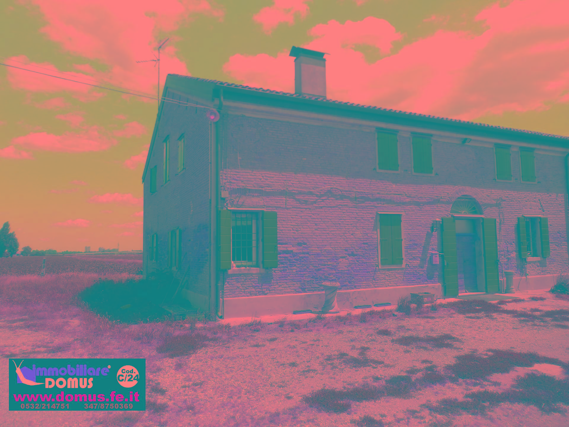 Rustico in vendita a Ferrara