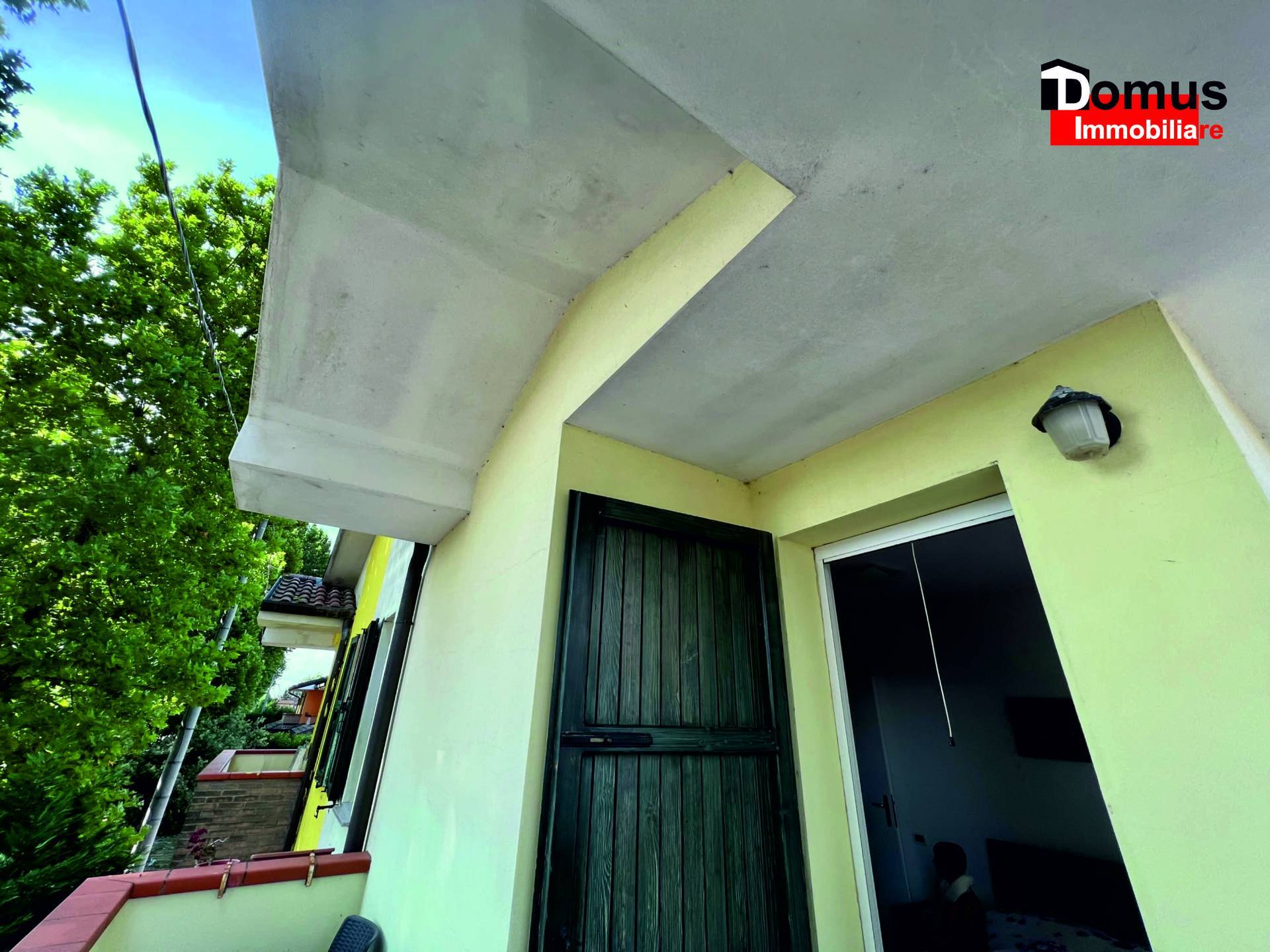 Villetta d\'angolo in vendita a Lagosanto