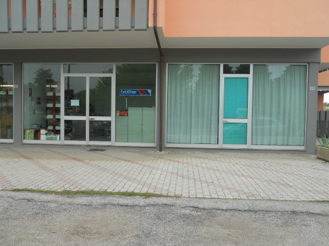 Laboratorio in vendita, Martinsicuro villa rosa