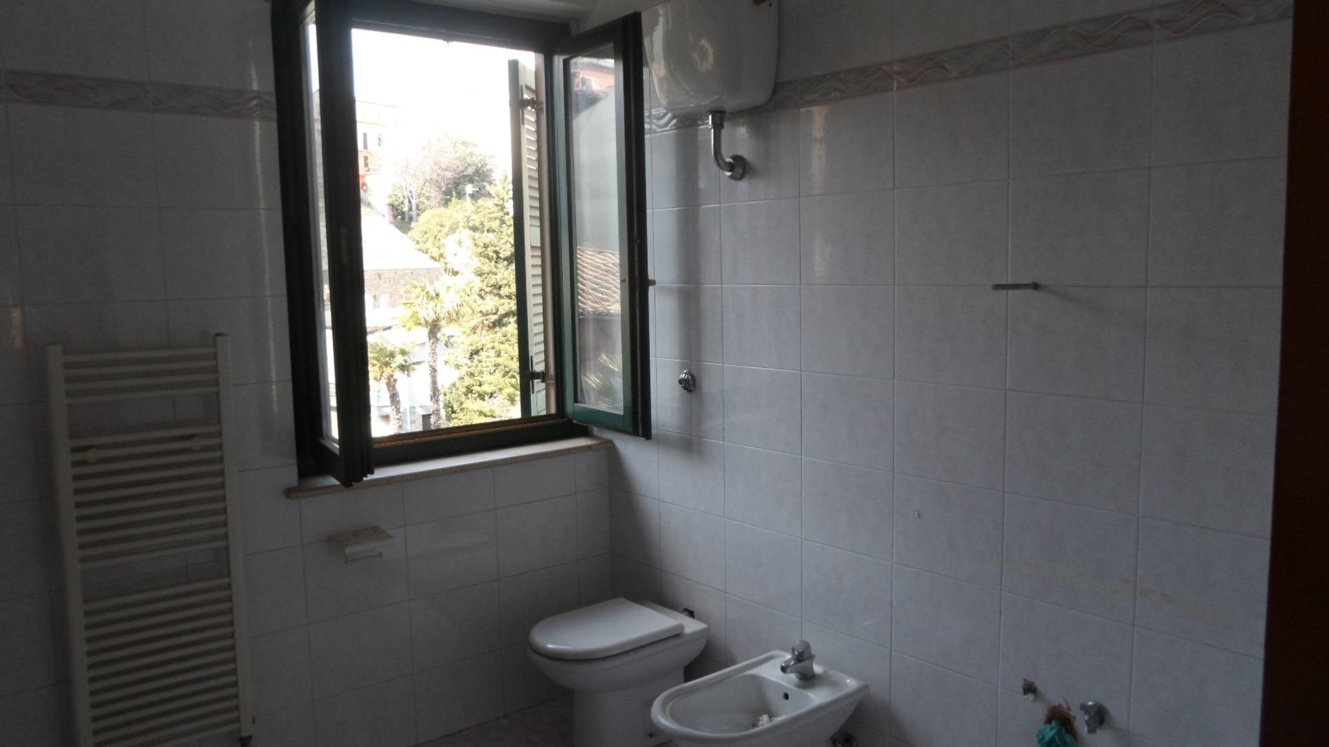 Appartamento in vendita a San Benedetto del Tronto, Centro