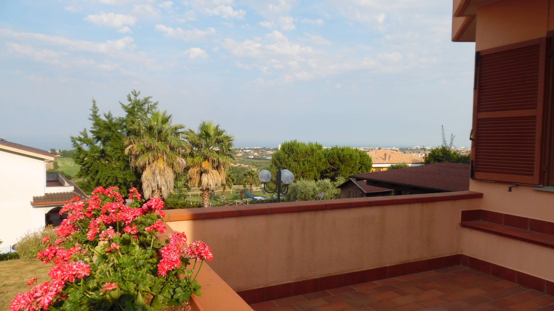 Villa in vendita a Martinsicuro, Residenziale