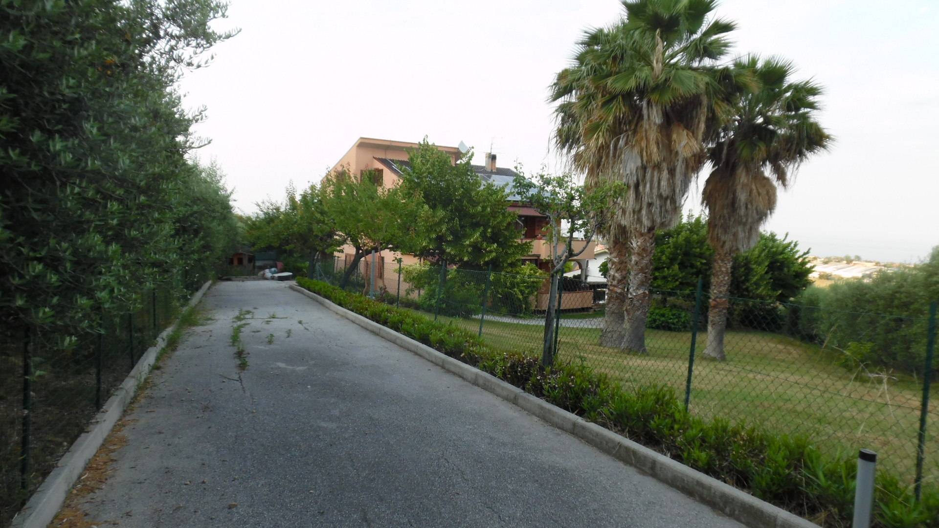 Villa in vendita a Martinsicuro, Residenziale