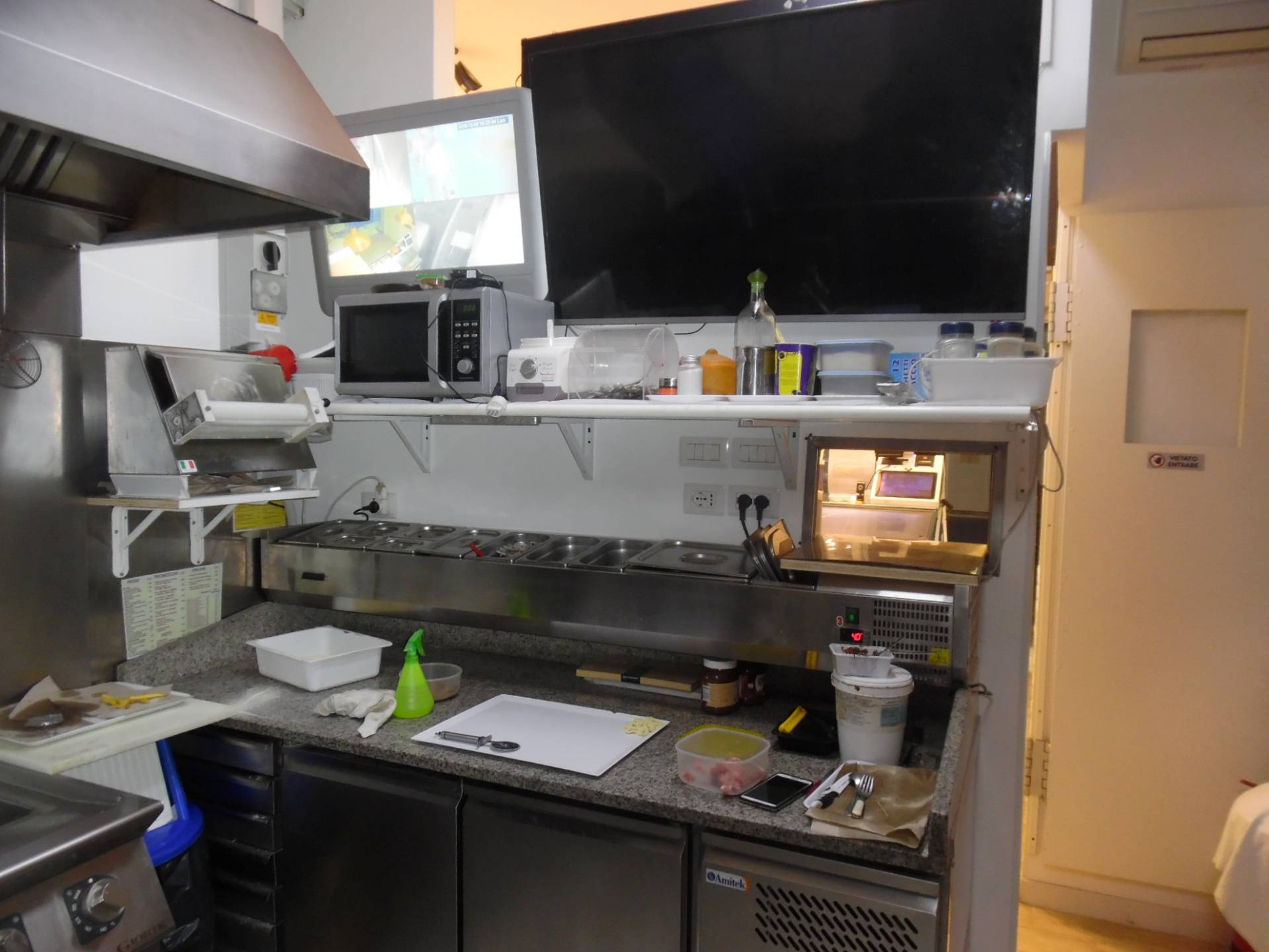 Bar - Pizzeria - Paninoteca - Friggitoria in vendita a San Benedetto del Tronto, Centro