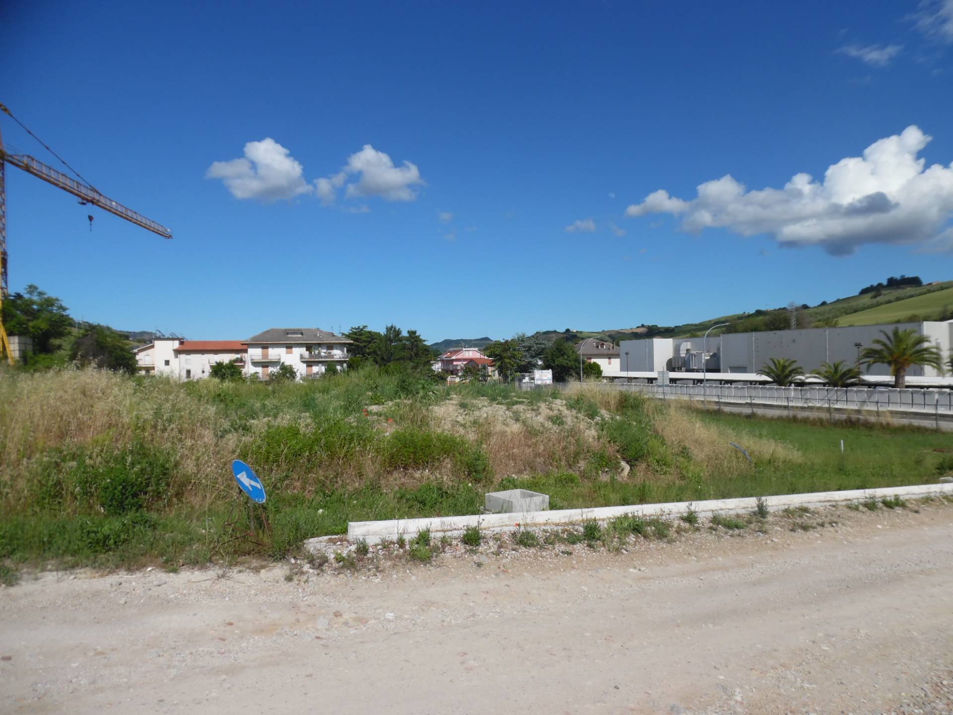 Terreno edificabile in vendita a Offida, Valtesino