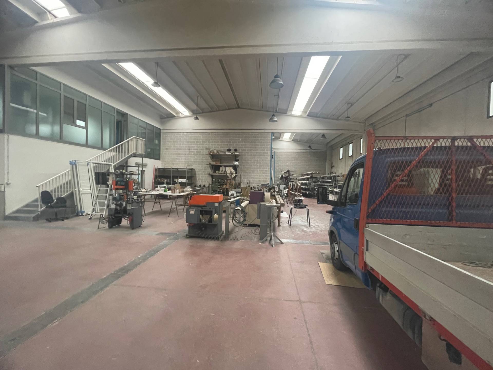 Capannone in vendita a Monteprandone, Centobuchi