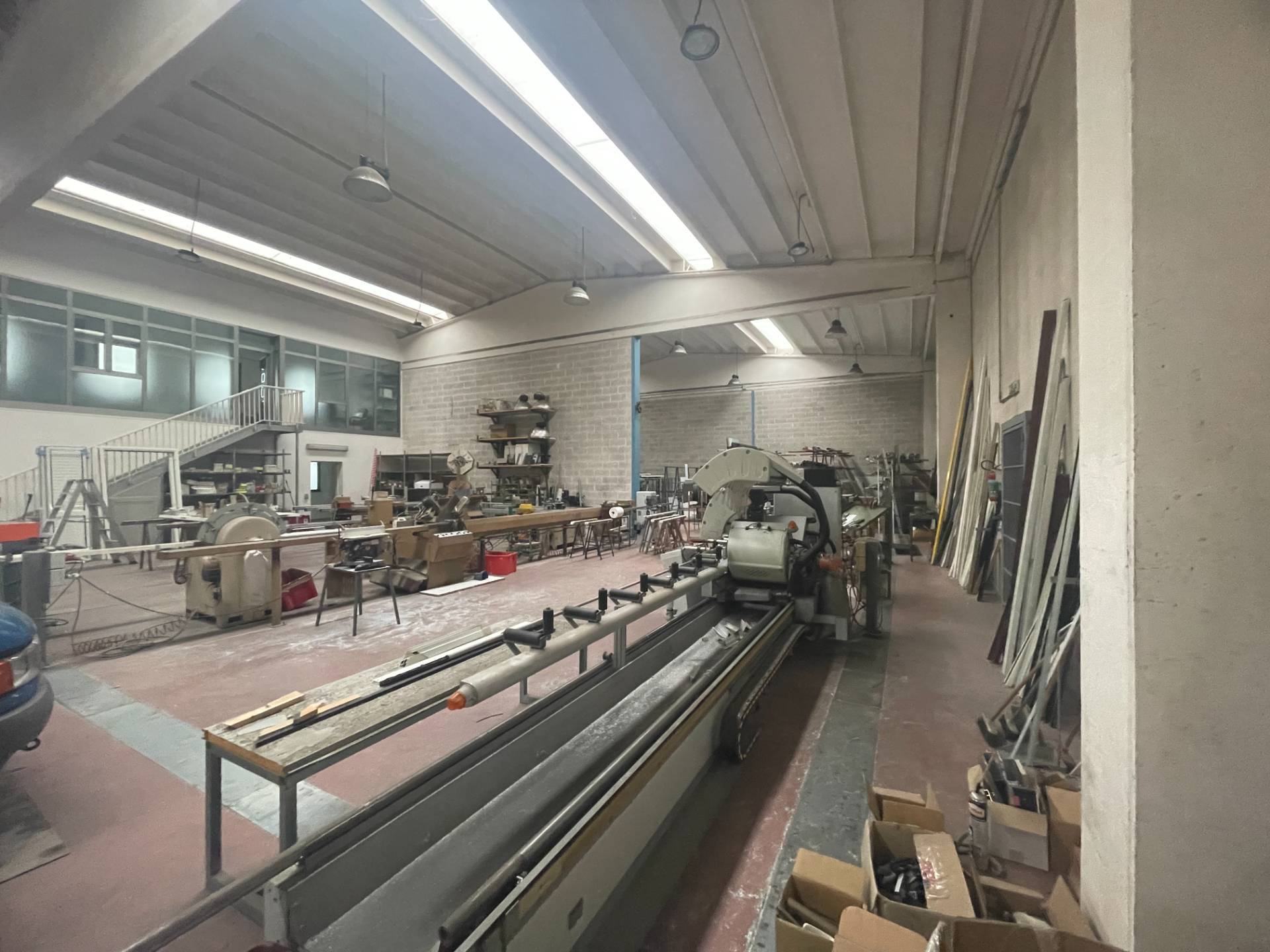 Capannone in vendita a Monteprandone, Centobuchi